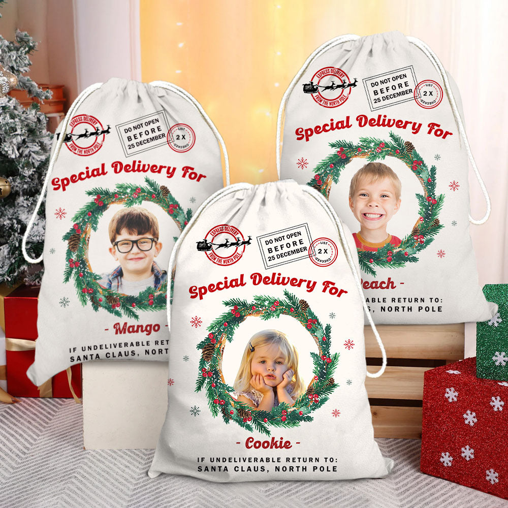 Personalized Santa Sack - Christmas Gift For Family & Pet Lover - Photo With Round Wreath